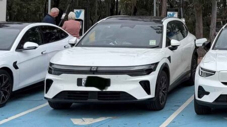 Zeekr 7X Facelift Breaks Cover in Australia With Serious Electric SUV Pace Facelifted Zeekr 7X electric SUV prototype testing in Australia