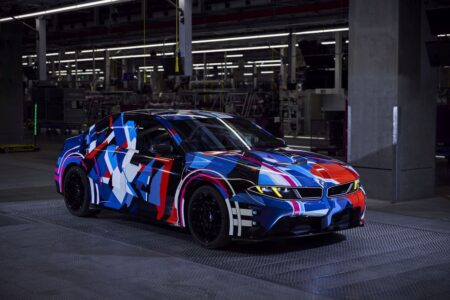 Teaser image of the first electric BMW M3 with Neue Klasse design cues