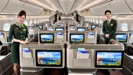 Eva Air’s 787 Business Class Makes a Short Hop Feel Surprisingly Premium Eva Air Boeing 787-10 Dreamliner Business Class cabin with staggered seats