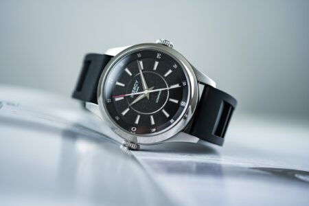 Inercy Paris Compass Brings a Dual-Crown Twist to the Everyday Watch Inercy Paris Compass watch with dual crowns and compass-inspired dial