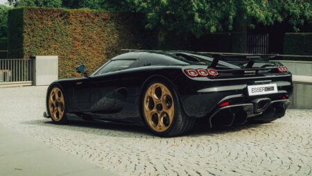 Koenigsegg CC850 Arrives in Denmark With Burnout Black Paint and Gold Wheels Koenigsegg CC850 in Burnout Black with gold wheels delivered in Denmark