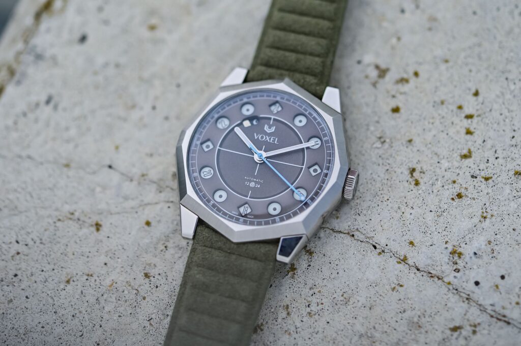 Voxel Meridion VX01-E watch with angular case and layered jumping display dial
