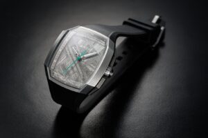 Wren Vessel watch with faceted sapphire crystal and integrated bracelet