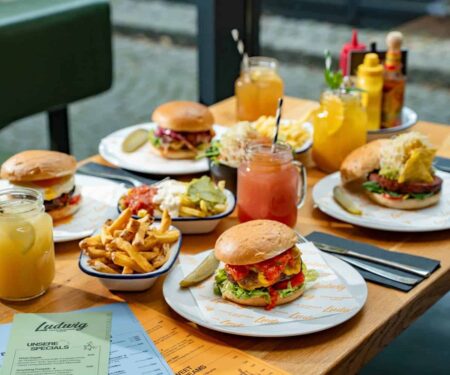 Ludwig Burger in Innsbruck Brings Organic Fast Casual Dining to Museumstraße Ludwig Burger restaurant in Innsbruck serving organic burgers and fries