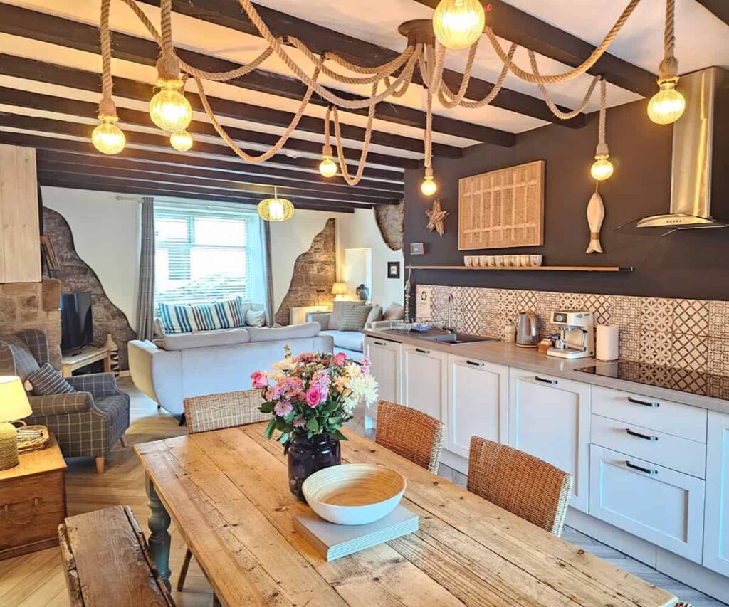 Harbour Way in Seahouses is a polished base for the Northumberland coast Harbour Way self-catering coastal house in Seahouses near the Northumberland harbour