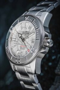 DAVOSA Argonautic Meteorite dive watch with silver Muonionalusta meteorite dial on stainless steel bracelet