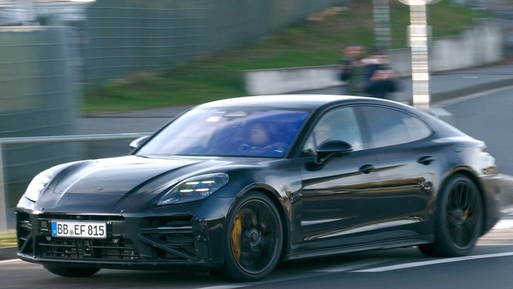Undisguised 2027 Porsche Panamera facelift prototype testing at the Nürburgring