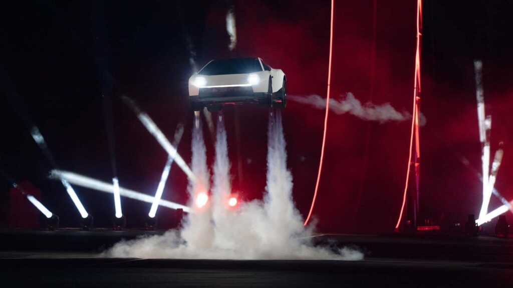 Tesla Roadster Thrusters May Bring a Refilling Problem Tesla Roadster concept viewed from the front in a studio setting