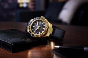 Citizen Series 8 GMT NB6092-01E with Damascus steel case and forged carbon dial